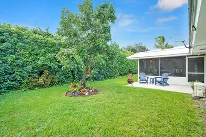 221 Orange Tree Drive, Atlantis, FL 33462 - Photo 28