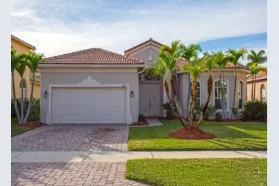 5607 Place Lake Drive, Fort Pierce, FL 34951 - Photo 1