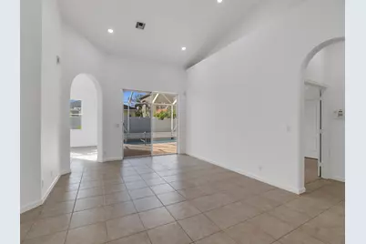 5607 Place Lake Drive, Fort Pierce, FL 34951 - Photo 8