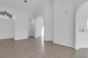 5607 Place Lake Dr, Fort Pierce, FL 34951 - Photo 6