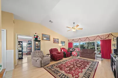 4204 Redwood Drive, Fort Pierce, FL 34951 - Photo 12