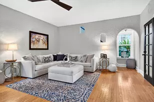 704 Claremore Dr, West Palm Beach, FL 33401 - Photo 10