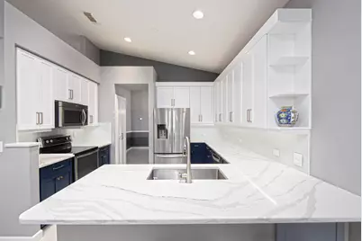 648 SW Lake Charles Circle, Port Saint Lucie, FL 34986 - Photo 16