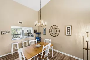 9430 Meadowood Dr, Fort Pierce, FL 34951 - Photo 10