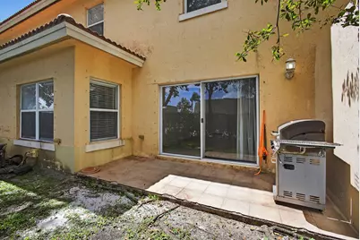 513 Talia Circle, Palm Springs, FL 33461 - Photo 26