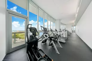 888 Biscayne Blvd, Miami, FL 33132 - Photo 12