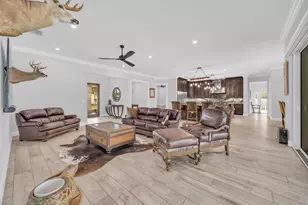 5481 Hibiscus Rd, Jupiter, FL 33458 - Photo 6