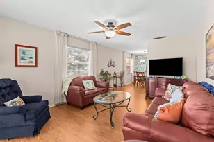 2600 SE Ocean Blvd Unit, Stuart, FL 34996 - Photo 8