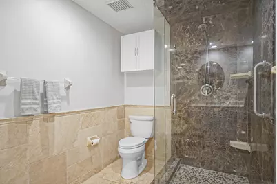411 NE Plantation Road, Unit #517, Stuart, FL 34996 - Photo 14