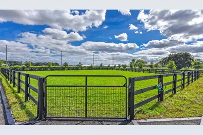 15316 Estancia Lane, Wellington, FL 33414 - Photo 16