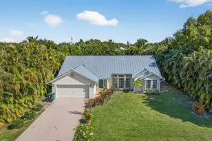 1785 SE Berkshire Blvd, Port Saint Lucie, FL 34952 - Photo 2