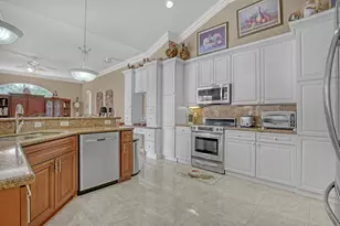 1794 Trotter Ct, Wellington, FL 33414 - Photo 14