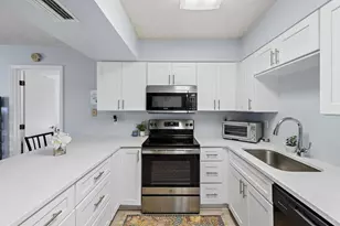 212 SE Village Dr, Port Saint Lucie, FL 34952 - Photo 14