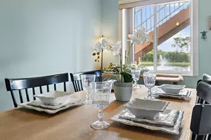 212 SE Village Dr, Port Saint Lucie, FL 34952 - Photo 8