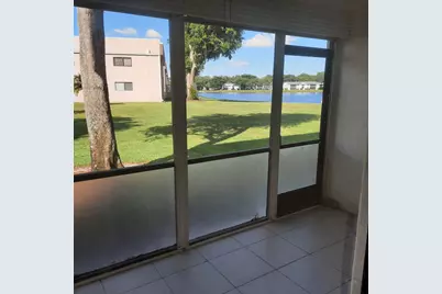 15217 Lakes Of Delray Boulevard, Unit #90, Delray Beach, FL 33484 - Photo 12