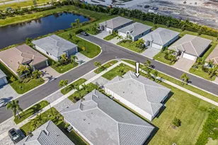 12555 SW Manatee Marsh Ter, Port Saint Lucie, FL 34987 - Photo 30
