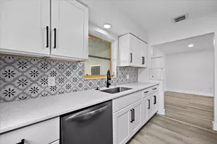424 N B St, Lake Worth Beach, FL 33460 - Photo 8