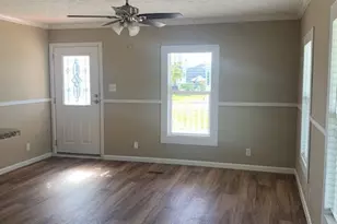 352 Mockingbird Ave, Fort Pierce, FL 34982 - Photo 4