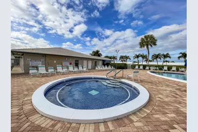 400 SW Golfview Terrace, Unit #102, Boynton Beach, FL 33426 - Photo 32