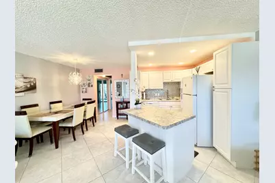 203 Southampton A, West Palm Beach, FL 33417 - Photo 8