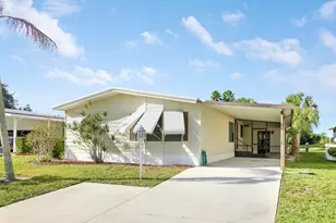 7630 SE Shenandoah Dr, Hobe Sound, FL 33455 - Photo 1