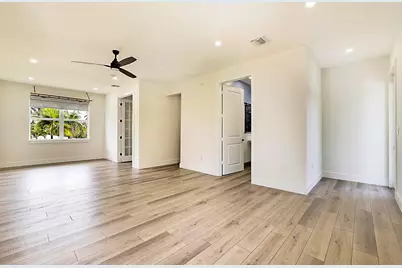 2510 Lake Drive N, Boynton Beach, FL 33435 - Photo 22