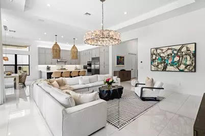 9594 Vescovato Way, Boca Raton, FL 33496 - Photo 10