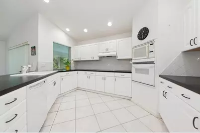 11582 Dunes Road, Boynton Beach, FL 33436 - Photo 8