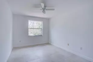 15895 NW 5th St, Pembroke Pines, FL 33028 - Photo 22