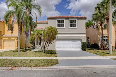 15895 NW 5th Street, Pembroke Pines, FL 33028 - Photo 2