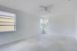 15895 NW 5th St, Pembroke Pines, FL 33028 - Photo 18