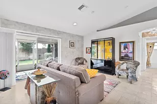 547 High Hawk Cir, Vero Beach, FL 32962 - Photo 2
