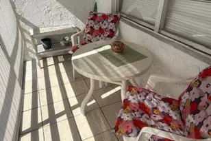 108 Lake Dora Dr, West Palm Beach, FL 33411 - Photo 8