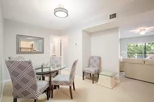 470 NW 20th St, Boca Raton, FL 33431 - Photo 6