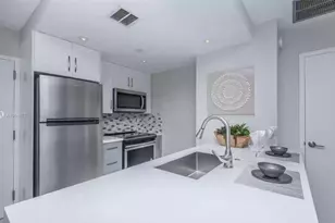 3212 NE 12th St, Pompano Beach, FL 33062 - Photo 14