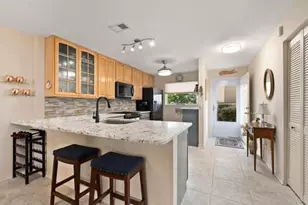 1351 Bayshore Dr, Fort Pierce, FL 34949 - Photo 10