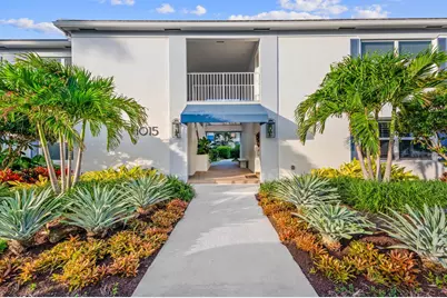 1015 Ingraham Avenue, Unit #6, Delray Beach, FL 33483 - Photo 1