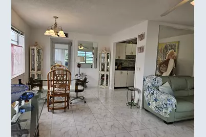 224 Burgundy E, Delray Beach, FL 33484 - Photo 4
