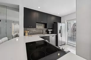 1461 S Ocean Blvd, Lauderdale by the Sea, FL 33062 - Photo 8