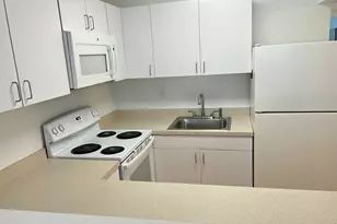 85 Andover D, West Palm Beach, FL 33417 - Photo 8