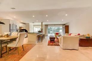 2312 Las Casitas Dr, Wellington, FL 33414 - Photo 28