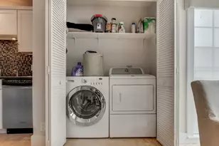 2312 Las Casitas Dr, Wellington, FL 33414 - Photo 52