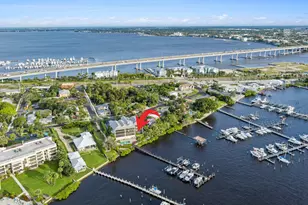 415 NW North River Dr, Stuart, FL 34994 - Photo 40