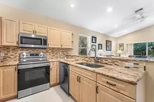 9526 Cherry Blossom Ct, Boynton Beach, FL 33437 - Photo 4