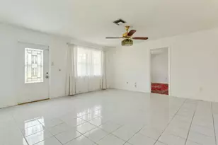 428 Alemeda Dr, Palm Springs, FL 33461 - Photo 2