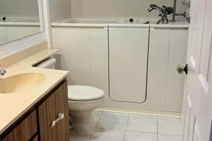 6049 Balboa Cir, Boca Raton, FL 33433 - Photo 20