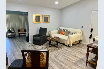 1100 Duncan Circle, Unit #202, Palm Beach Gardens, FL 33418 - Photo 2