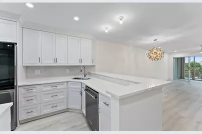 29 Yacht Club Drive, Unit #407, North Palm Beach, FL 33408 - Photo 8