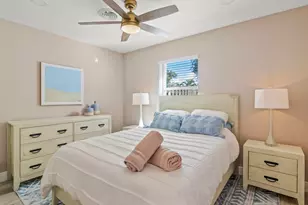215 NE 17th St, Delray Beach, FL 33444 - Photo 20
