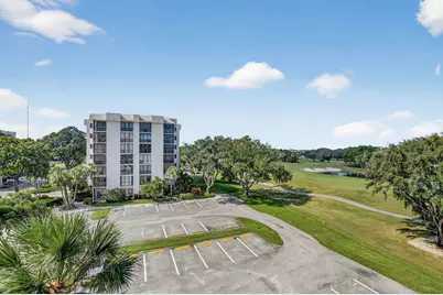 1751 Bridgewood Drive, Boca Raton, FL 33434 - Photo 24